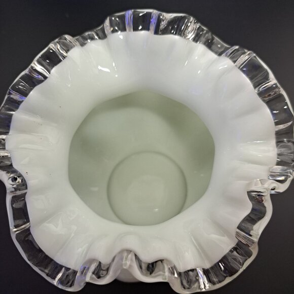 Fenton Milk Glass Melon Vase With Silver Crest Ruffled Edge - Picture 9 of 13